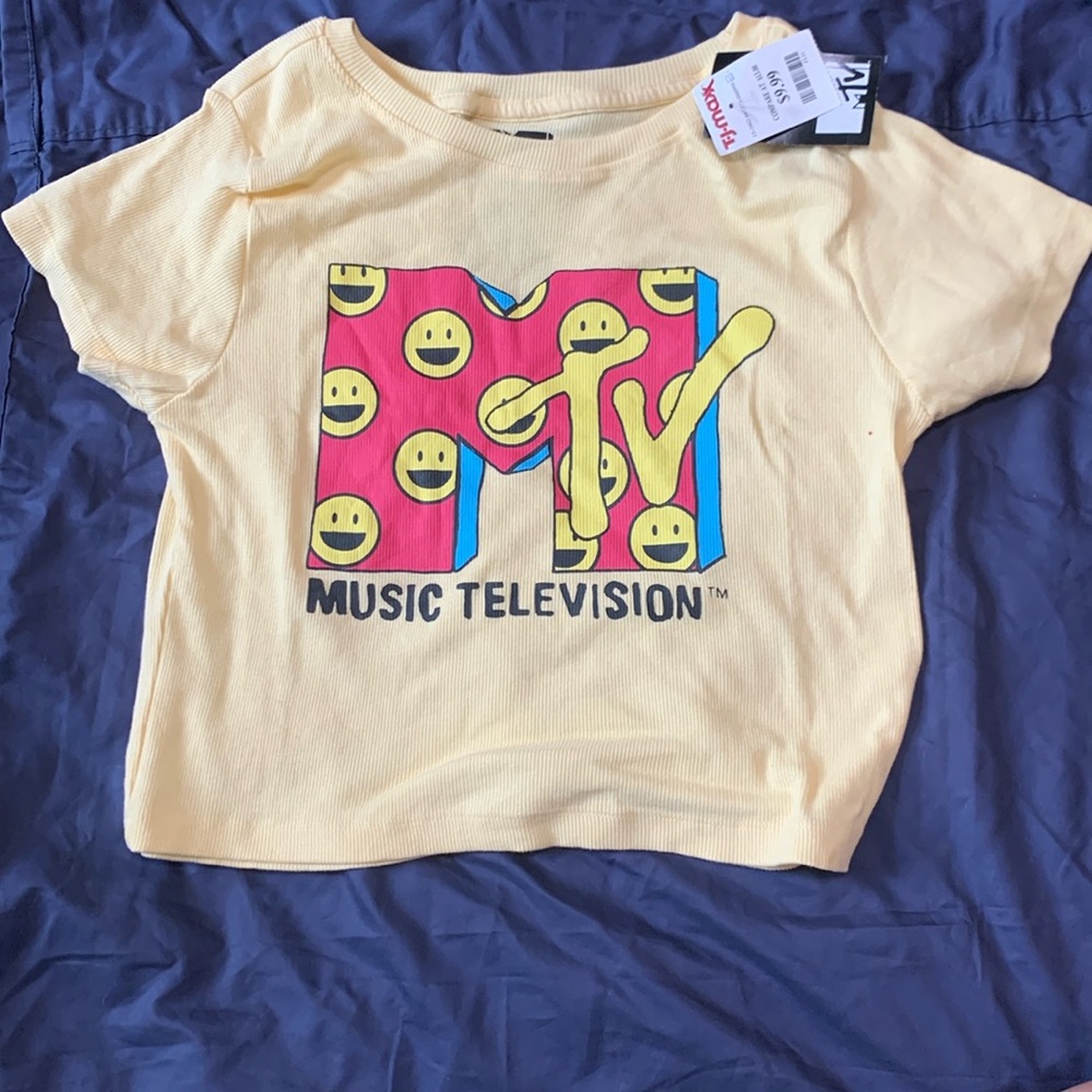 MTV crop top
